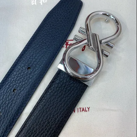 スーパーコピー フェラガモ ベルト