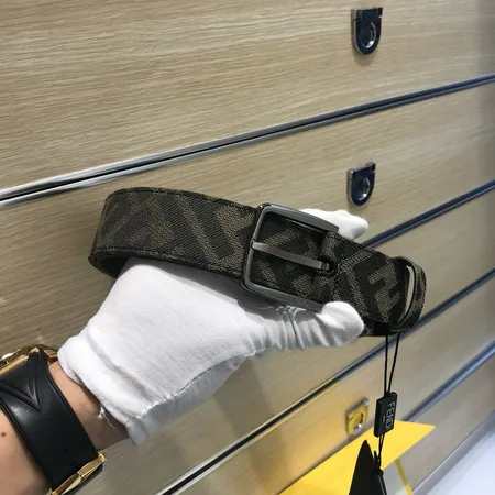 スーパーコピー フェンディ ベルト