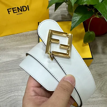 スーパーコピー フェンディ ベルト