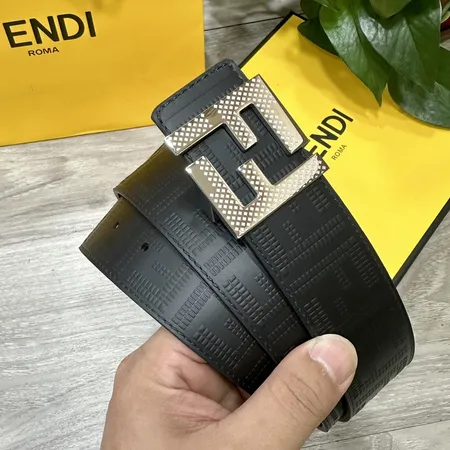 スーパーコピー フェンディ ベルト