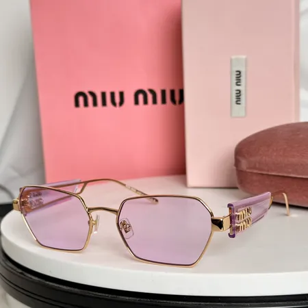スーパーコピー ミュウミュウ サングラス