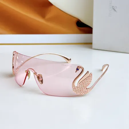 スーパーコピー スワロフスキー サングラス