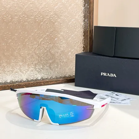 スーパーコピー プラダ サングラス