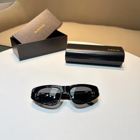 スーパーコピー バレンシアガ サングラス