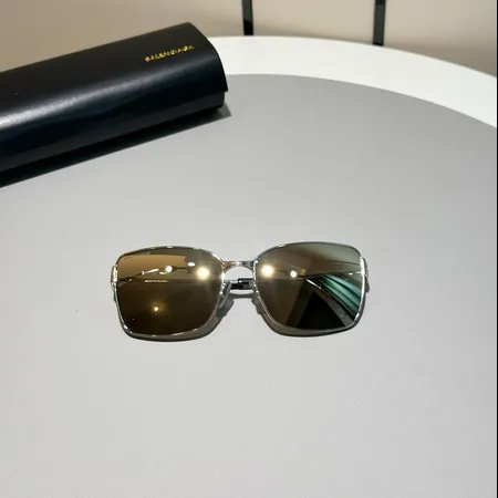 スーパーコピー バレンシアガ サングラス