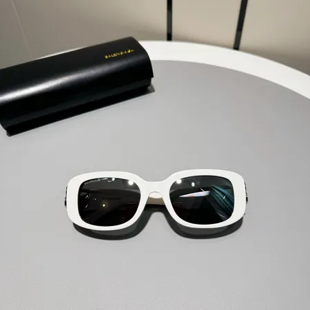 スーパーコピー バレンシアガ サングラス