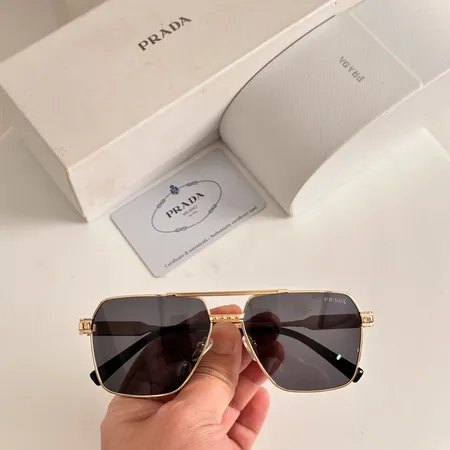スーパーコピー プラダ サングラス