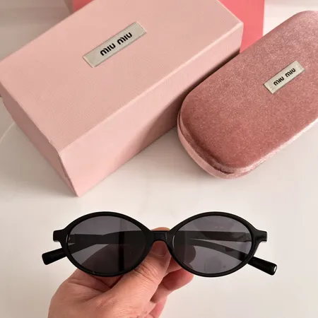 スーパーコピー ミュウミュウ サングラス