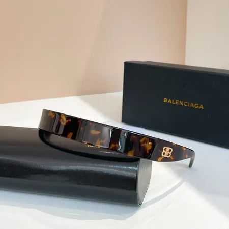 スーパーコピー バレンシアガ サングラス