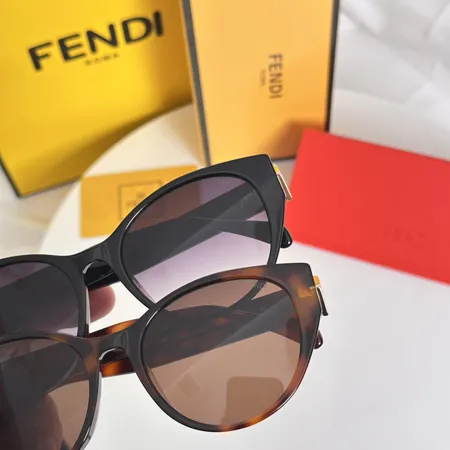 スーパーコピー フェンディ サングラス