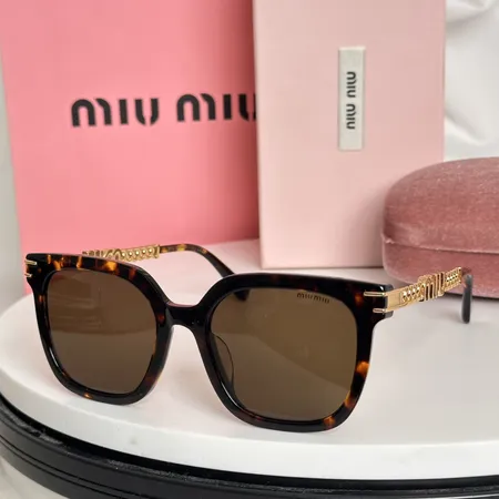 スーパーコピー ミュウミュウ サングラス