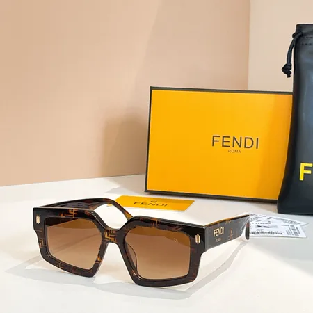 スーパーコピー フェンディ サングラス