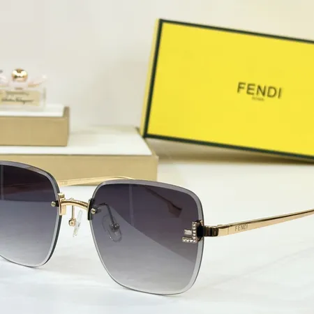 スーパーコピー フェンディ サングラス