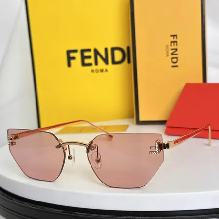 スーパーコピー フェンディ サングラス