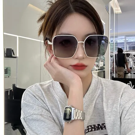 スーパーコピー フェンディ サングラス