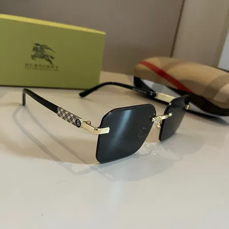 スーパーコピー バーバリー ス サングラス