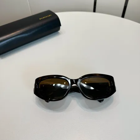 スーパーコピー バレンシアガ サングラス