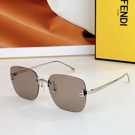 スーパーコピー フェンディ サングラス