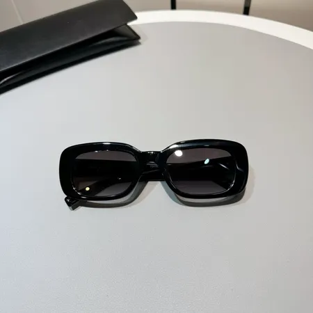 スーパーコピー イブサンローラン サングラス