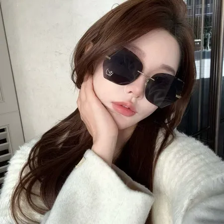  スーパーコピー スワロフスキー サングラス