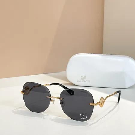 スーパーコピー スワロフスキー サングラス