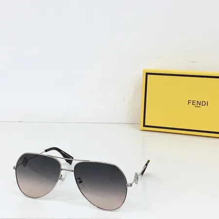 スーパーコピー フェンディ サングラス