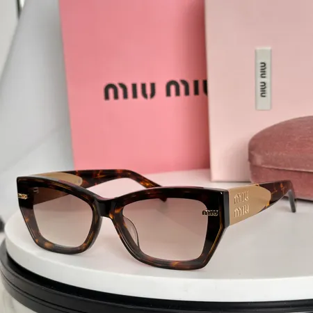 スーパーコピー ミュウミュウ サングラス