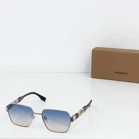 スーパーコピー バーバリー ス サングラス