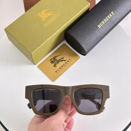 スーパーコピー バーバリー ス サングラス