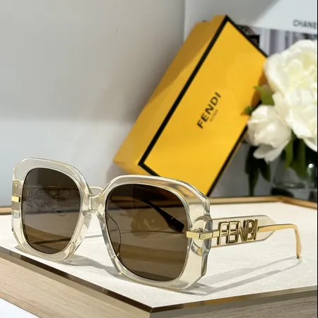 スーパーコピー フェンディ サングラス