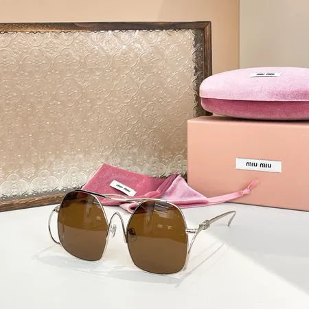スーパーコピー ミュウミュウ サングラス