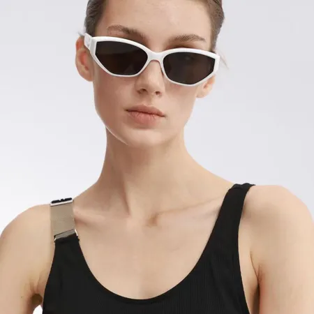 スーパーコピー ミュウミュウ サングラス