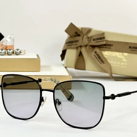 スーパーコピー バーバリー ス サングラス