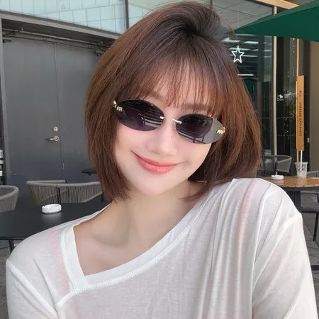 スーパーコピー ミュウミュウ サングラス