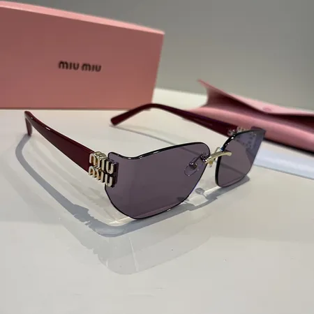 スーパーコピー ミュウミュウ サングラス