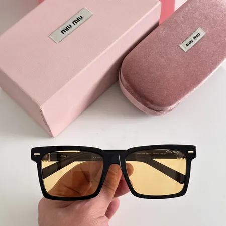 スーパーコピー ミュウミュウ サングラス