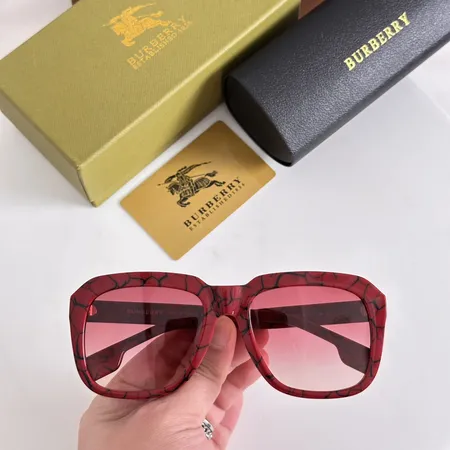 スーパーコピー バーバリー ス サングラス