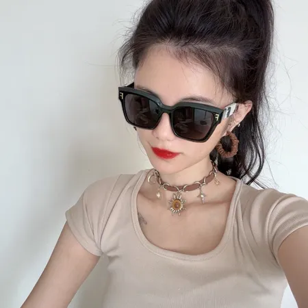 スーパーコピー フェンディ サングラス