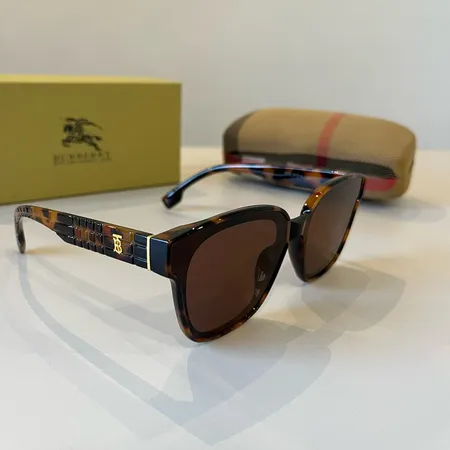 スーパーコピー バーバリー ス サングラス