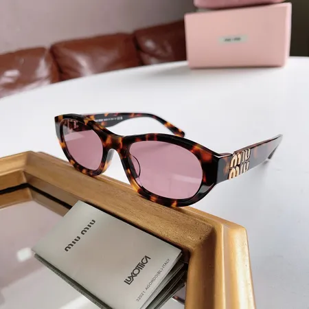 スーパーコピー ミュウミュウ サングラス