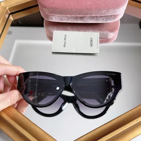 スーパーコピー ミュウミュウ サングラス