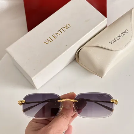  スーパーコピー ヴァレンティノ サングラス