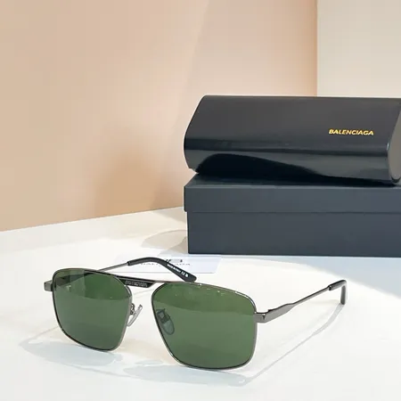 スーパーコピー バレンシアガ サングラス