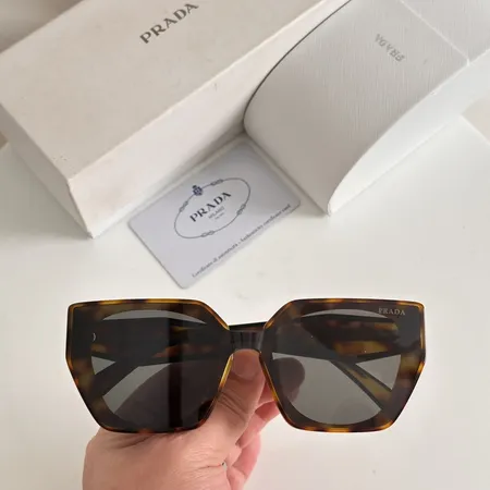 スーパーコピー プラダ サングラス