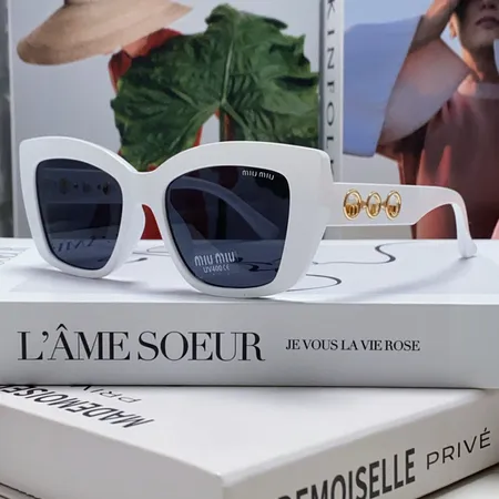 スーパーコピー ミュウミュウ サングラス
