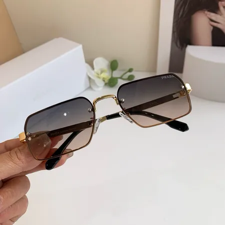 スーパーコピー プラダ サングラス