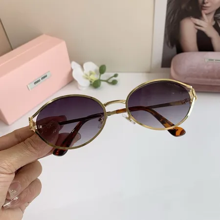 スーパーコピー ミュウミュウ サングラス