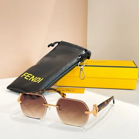 スーパーコピー フェンディ サングラス