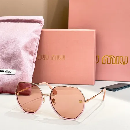 スーパーコピー ミュウミュウ サングラス