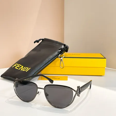 スーパーコピー フェンディ サングラス